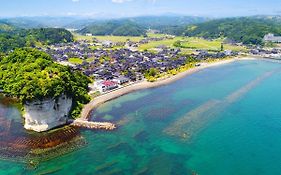 氷見の料理宿　民宿　城山
